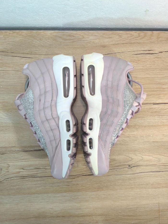 Baskets Nike air max 95 pointure 39 particle rose neuves sans boîte d'origine - photo numéro 2