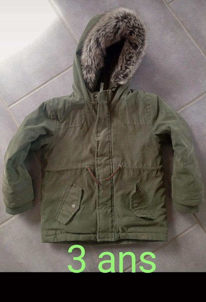 🙋🏼‍♀️Blouson hiver épais vert kaki taille 3 ans très bon état marque Gemo - photo numéro 6