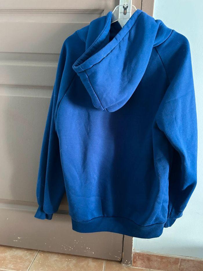 Pull à capuche bleu - photo numéro 2