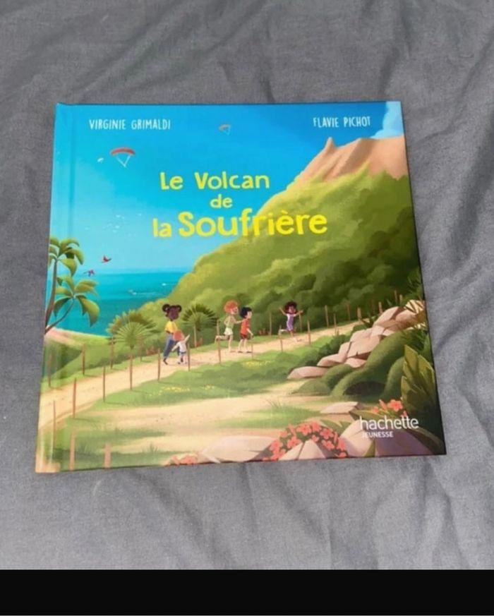 📚 livre McDo le volcan de la soufrière - photo numéro 2