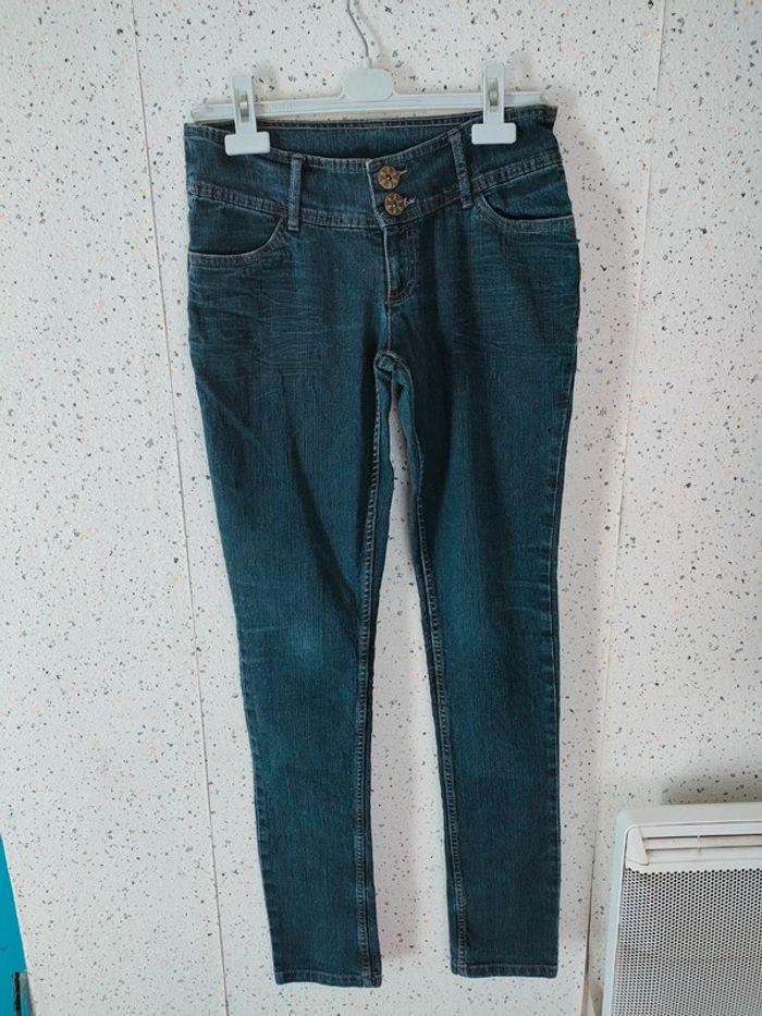 Jean slim bleu foncé / marine taille 36 - photo numéro 1