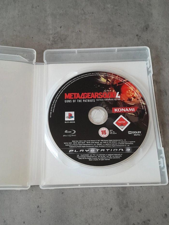 Jeu PS3 Metal Gear Solid 4 sans notice - photo numéro 3