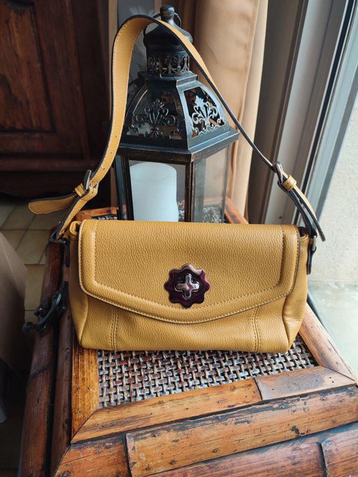 Sac jaune vintage boo - photo numéro 1