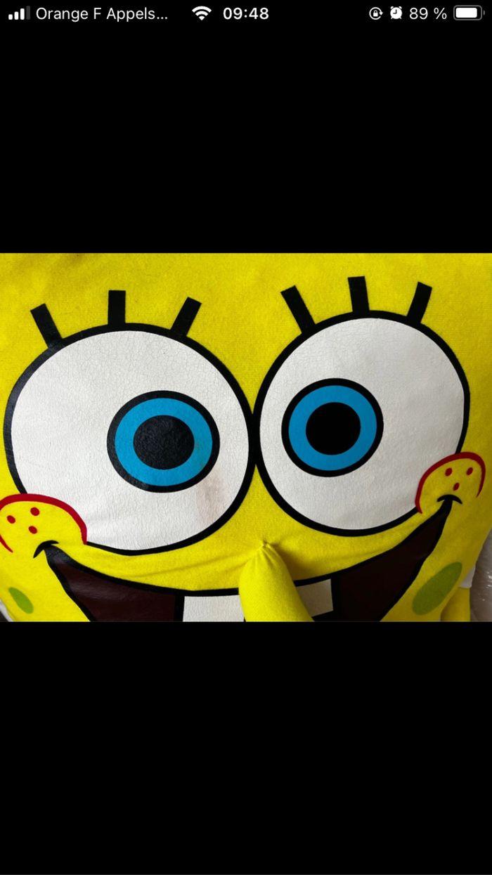 Peluche géante Bob l’éponge SpongeBob Squarepants Officielle - photo numéro 3