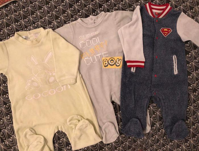 Lot de 3 pyjamas 1 pièces bébé garçon taille 12 mois ! - photo numéro 1