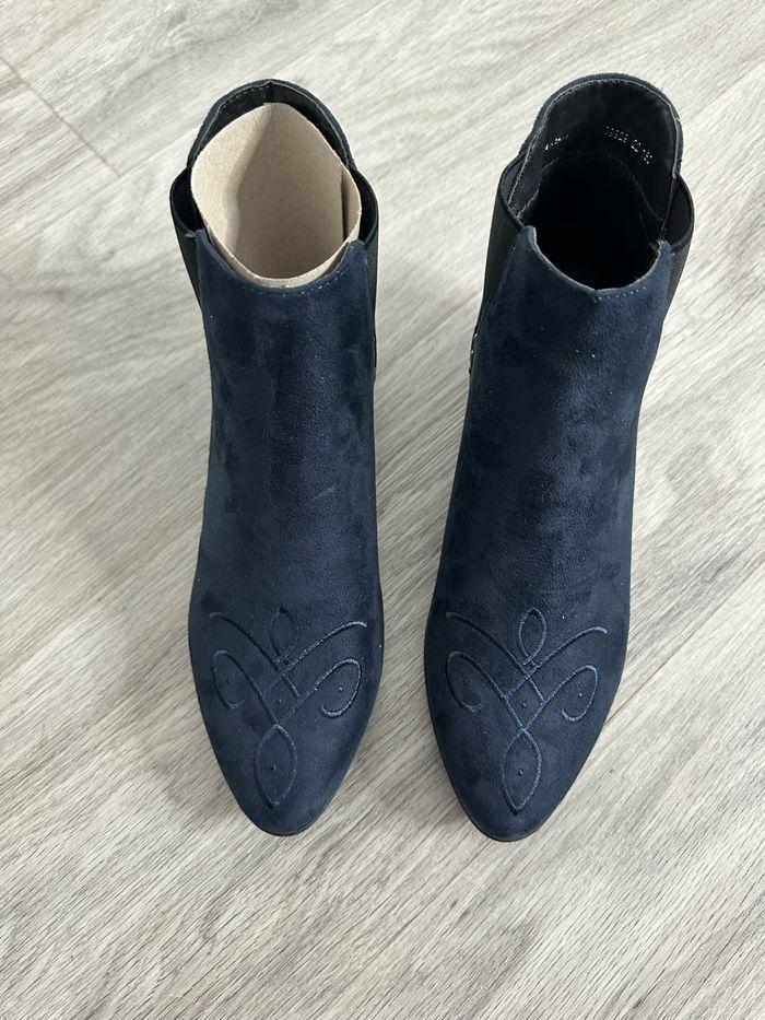 Bottines en suédine bleu marine et doré T38 - photo numéro 2