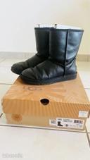 Bottes Classic Short Leather UGG