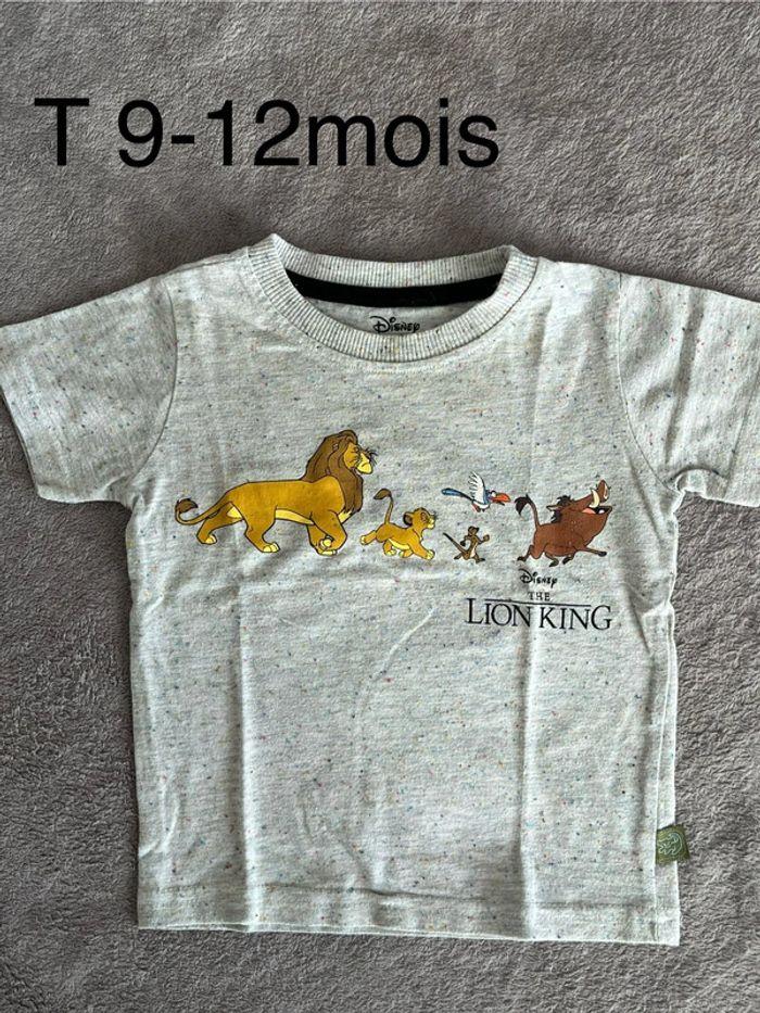 T-shirt le roi lion T 9-12mois