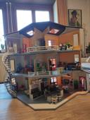 maison playmobil 3 étages + extérieur festif