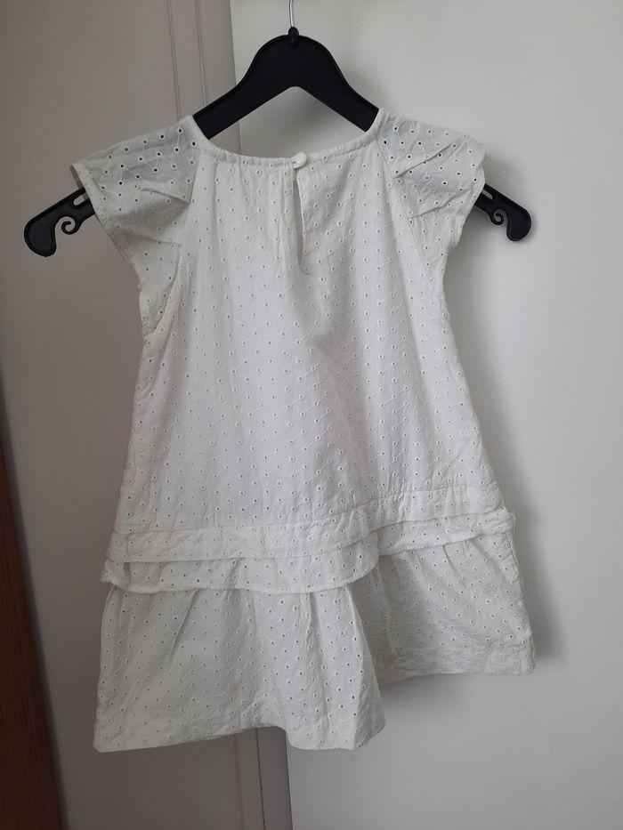 Robe jacadi 2 ans jamais portée - photo numéro 2