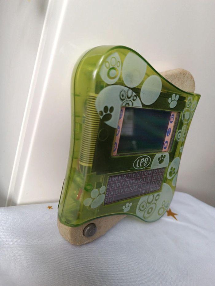 Lps little petshop électronique console chien vert green Tamagotchi tablette figurine ours bear - photo numéro 8