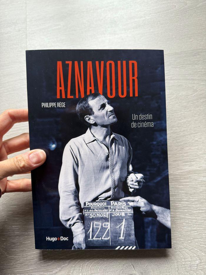 Livre Aznavour Un destin de cinéma - photo numéro 1