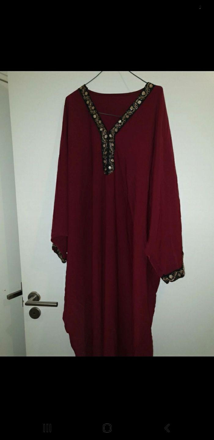 Abaya - photo numéro 1