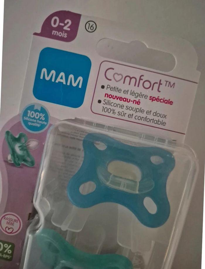 MAM Lot de 2 Sucette 100 % Silicone Idéal pour les nouveau-nés avec étui de tétine 0-2 mois bleu - photo numéro 2