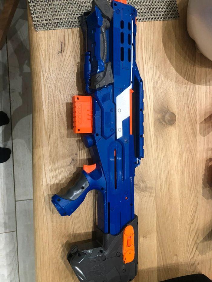 Pistolet nerf - photo numéro 1