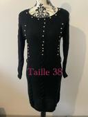 Robe pull à manches longues noir a perles blanc taille 38