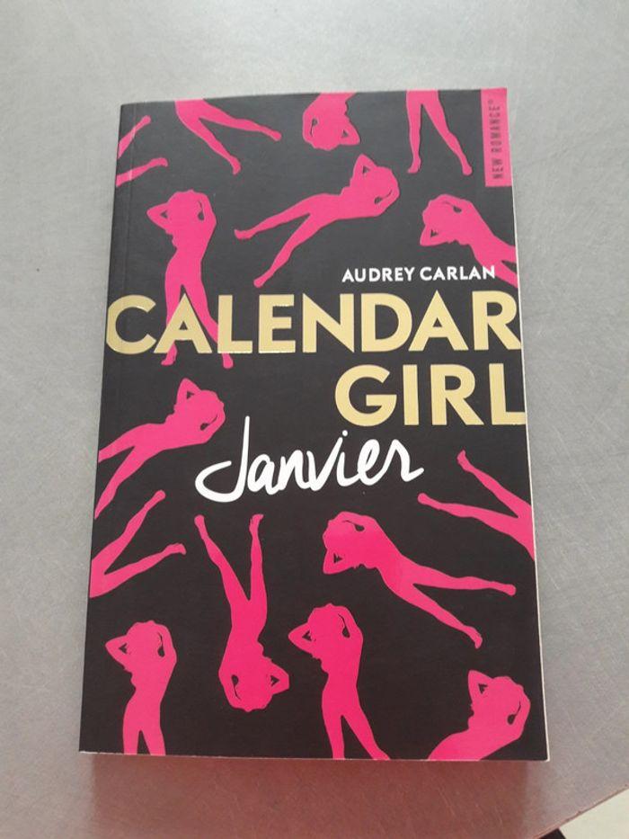 Livre Calendar Girl - photo numéro 1