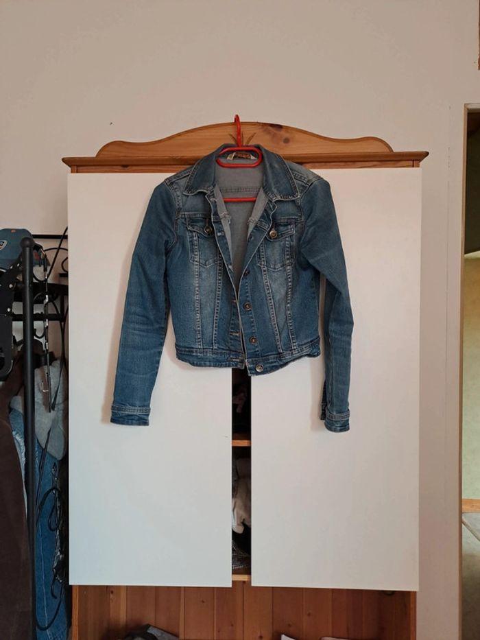 Veste en jean courte - photo numéro 1