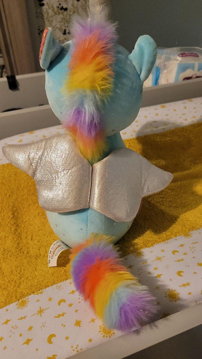 Peluche frimouzzz licorne bleue - photo numéro 3