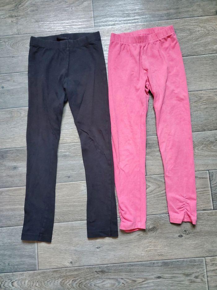 Lot de 2 leggings taille 6 ans bon état - photo numéro 1