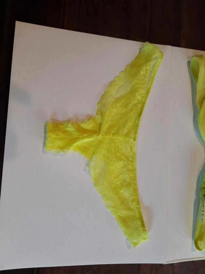 Soutien-gorge Jennyfer jaune fluo - photo numéro 15