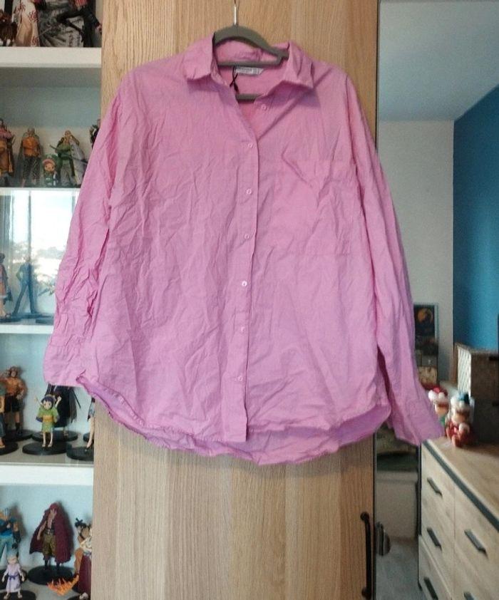 Chemise rose stradivarius - Taille M 38