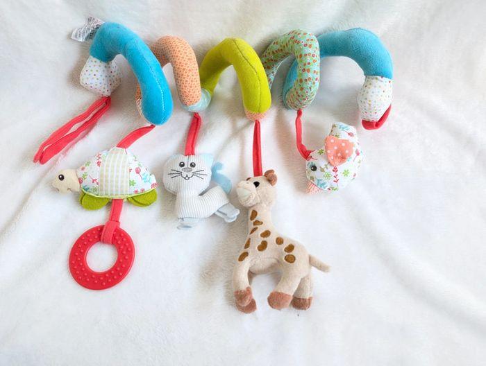 Arche de jeux pour poussette et Cosy Sophie la Girafe - photo numéro 1