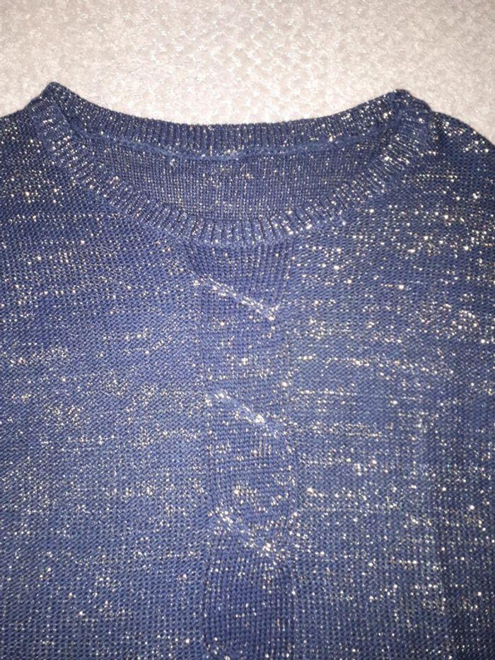 Pull bleu marine et fils dorés taille 2 - photo numéro 4