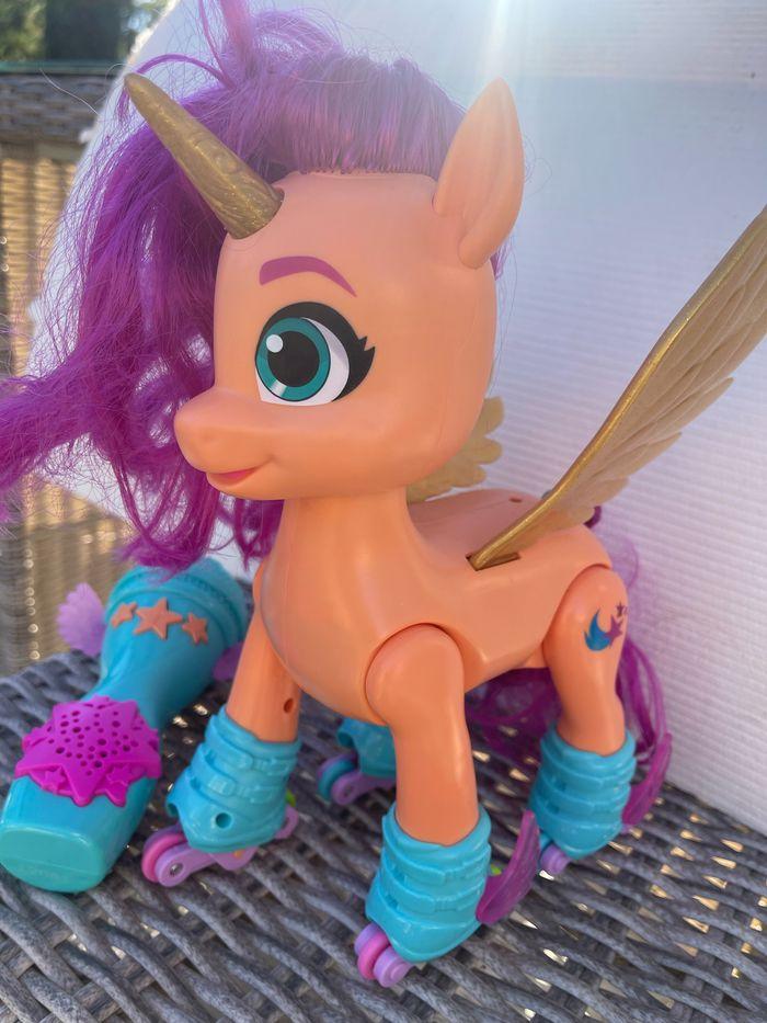 Jouet Poney licorne My Little Pony Sunny starscout - photo numéro 2