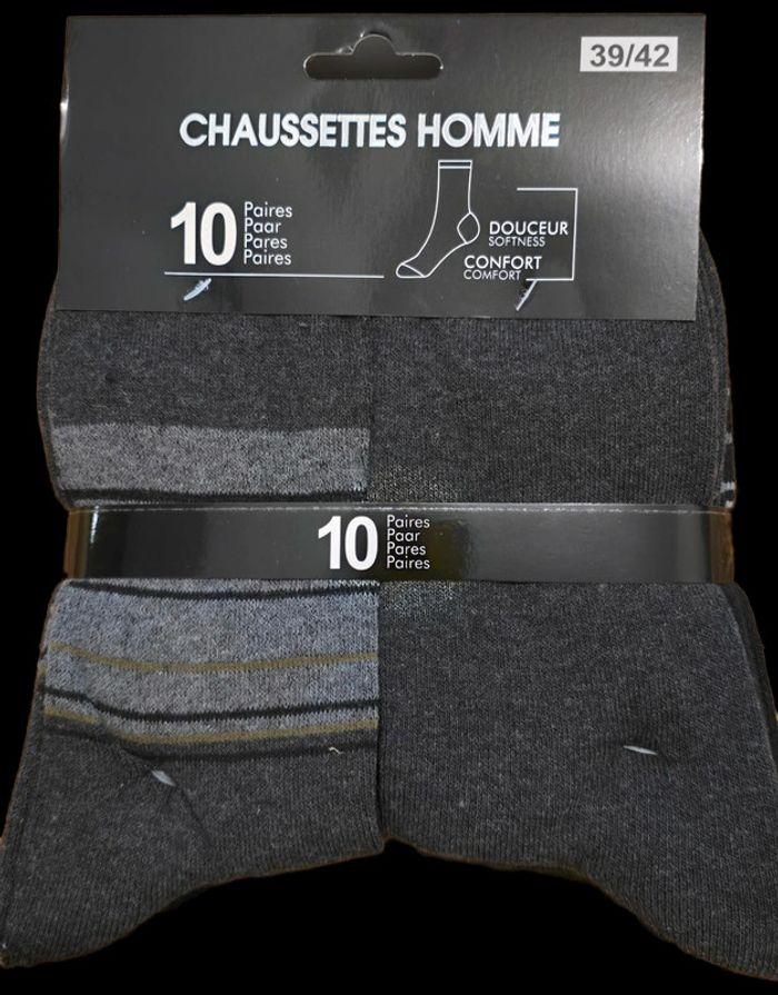 Lot de 10 paire de chaussettes  homme 39/42 neuve - photo numéro 1