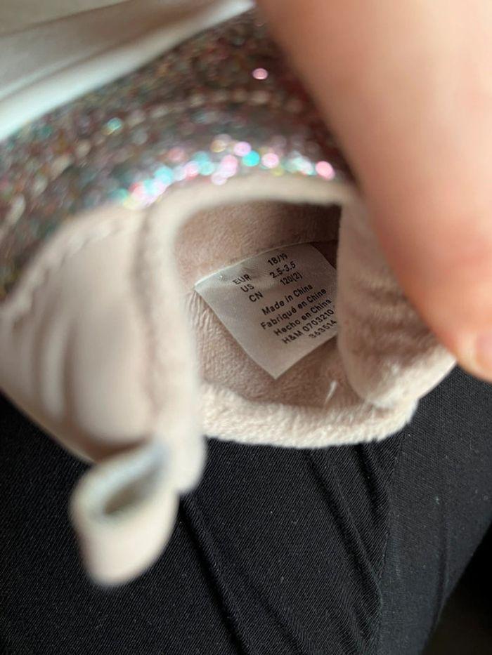 Basket à paillettes H&M taille 18/19 - photo numéro 6