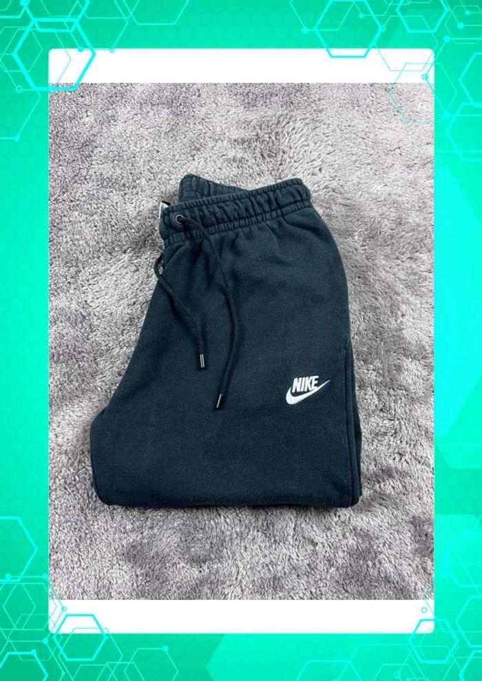 👕 Pantalon Jogging logo brodé Nike Noir Taille S 👕 - photo numéro 1