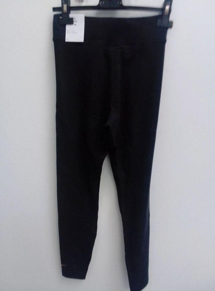 Legging Nike femme taille XS - photo numéro 2