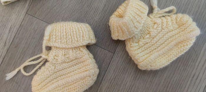 Gilet et chaussons naissance - photo numéro 2