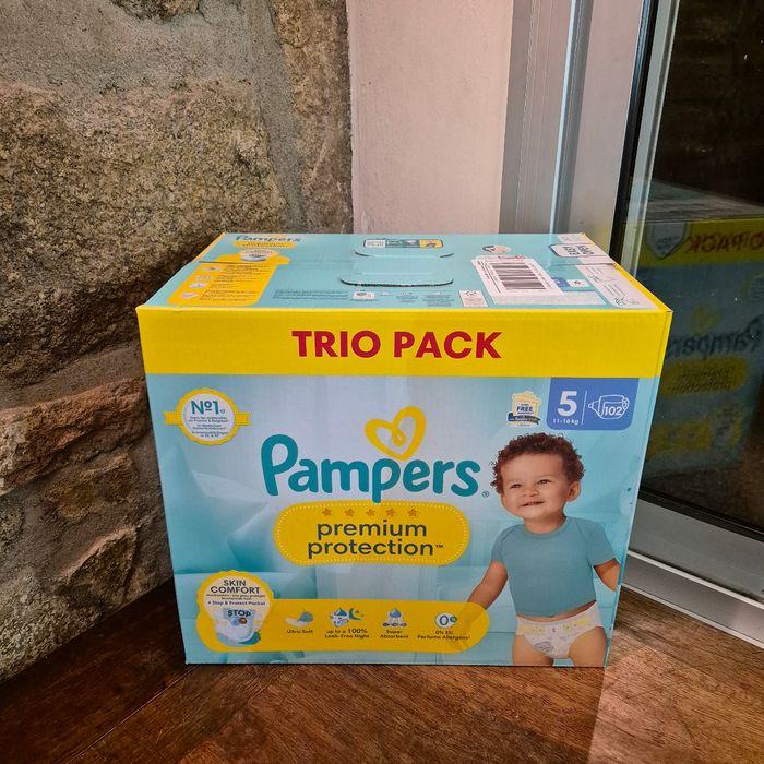 1 Carton Pampers Premium Taille 5 : 102 Couches - photo numéro 2