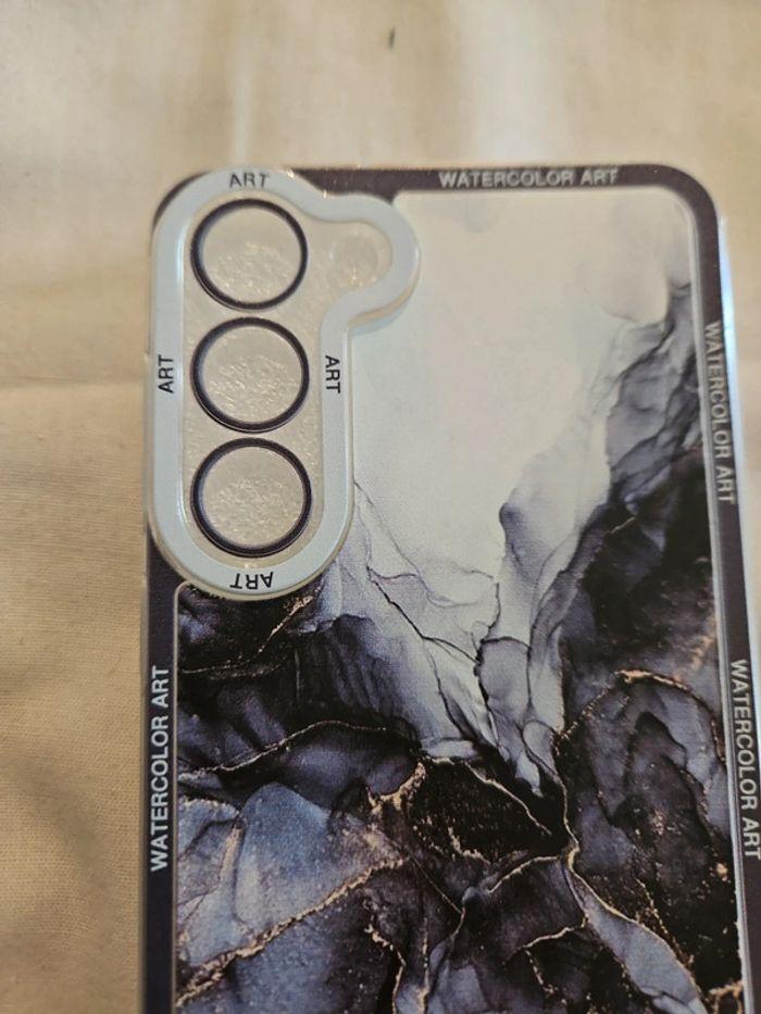 Coque S23 plus neuve - photo numéro 3