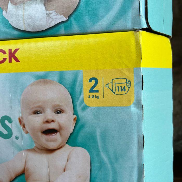 Lot 2 cartons Pampers Taille 2 : 228 Couches (2*114) - photo numéro 3