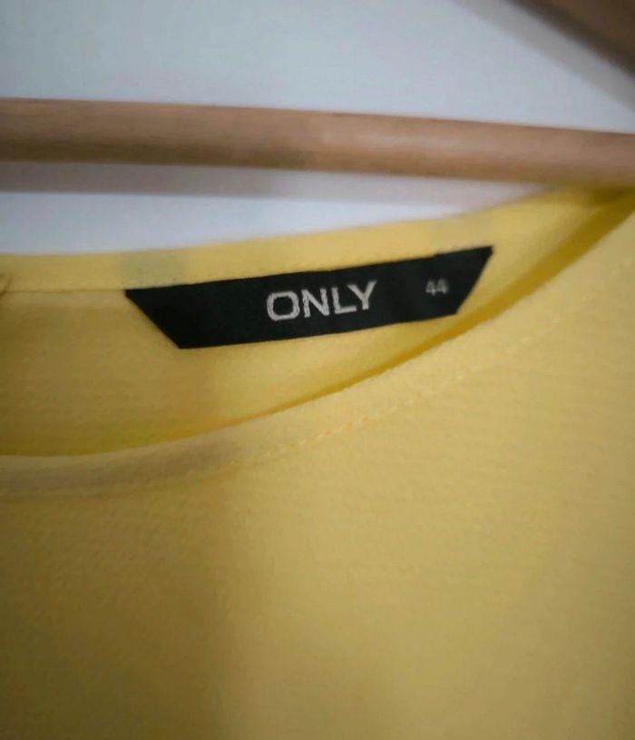 Blouse manche courte jaune only taille 44 - photo numéro 4