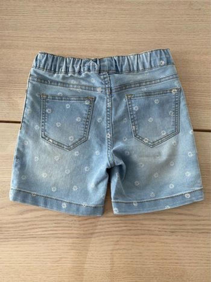 Short jeans fille - 8 ans - LH - photo numéro 2