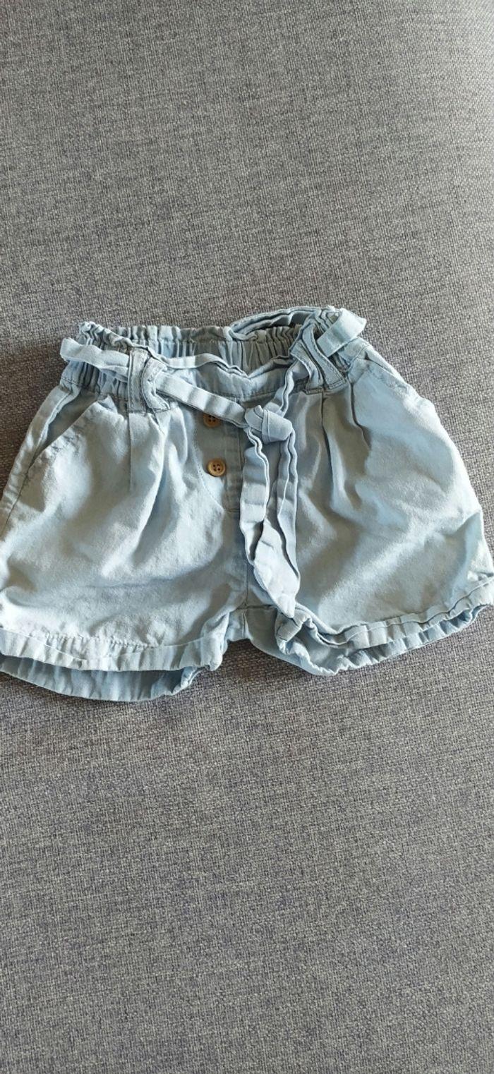 Lot 10 shorts 3 and - photo numéro 9