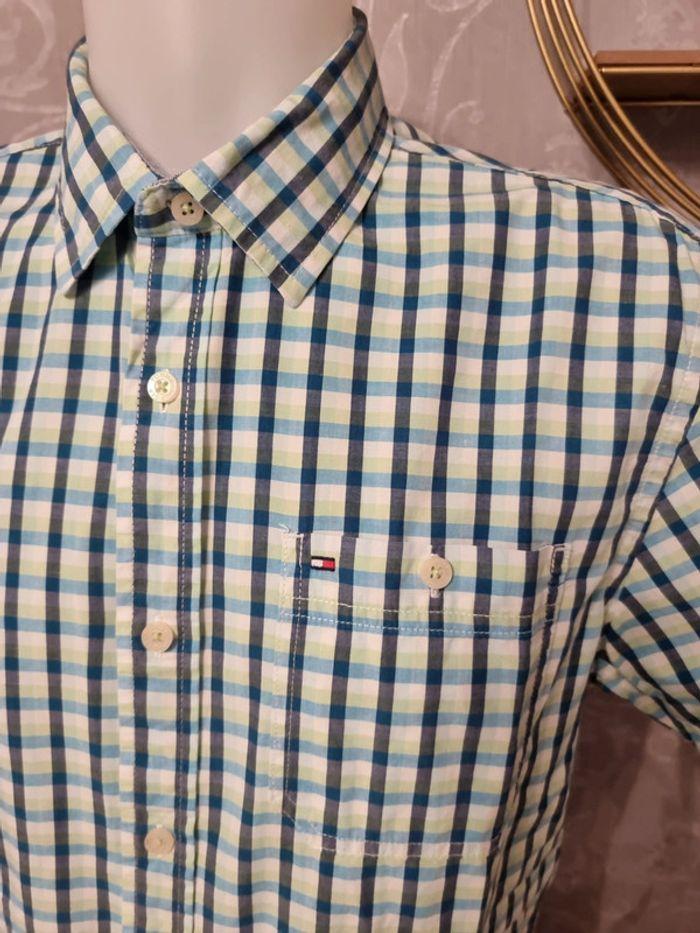 Très belle chemise à carreaux Tommy Hilfiger taille M - photo numéro 2