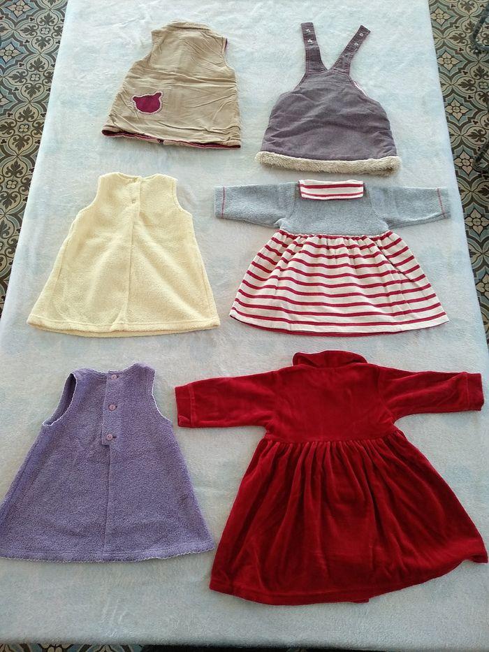 Lot de 12 robes et 3 salopettes taille 6 mois - photo numéro 2