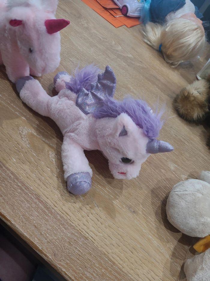 Lot 2 peluches licorne - photo numéro 2