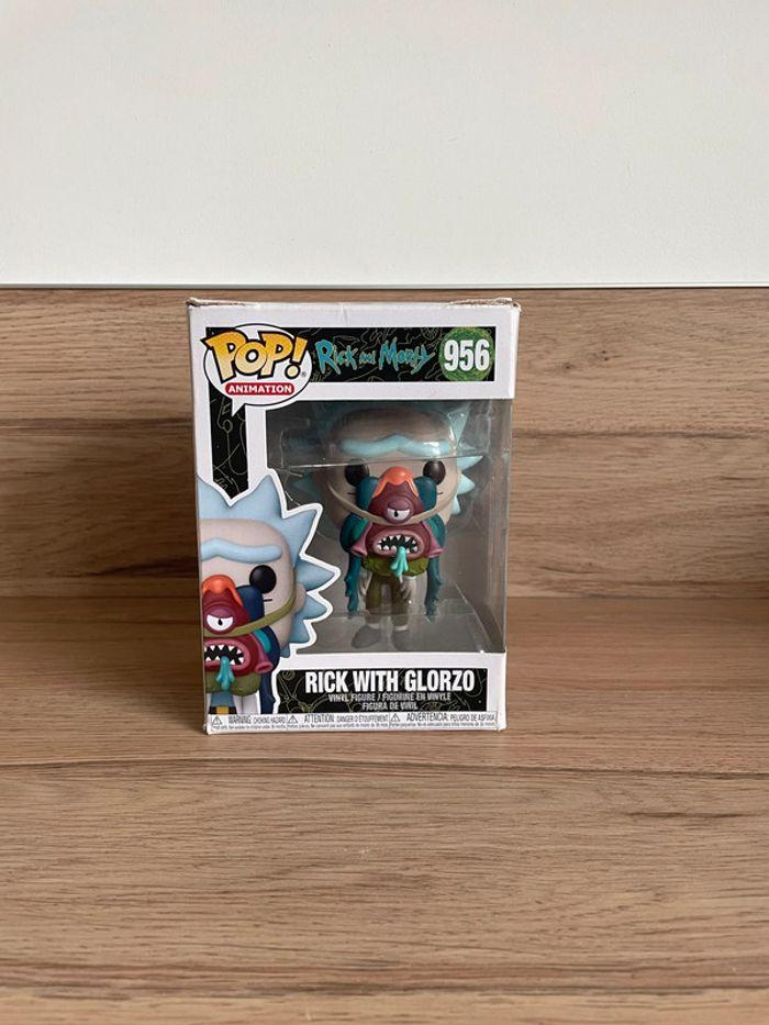 Figurine Funko Pop Rick et Morty : Rick with Glorzo 956 - photo numéro 1