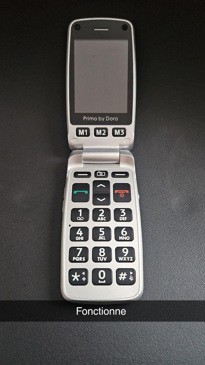 Ancien téléphone - photo numéro 1