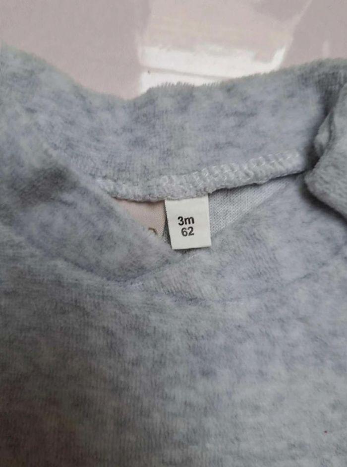 pull  gris  taille  3  mois - photo numéro 2