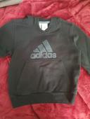 Sweat Adidas 6 ans