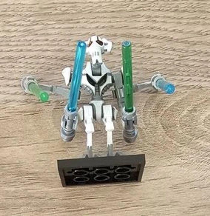 Minifigurine Star Wars : Général Grievous, blanc (compatible Lego)