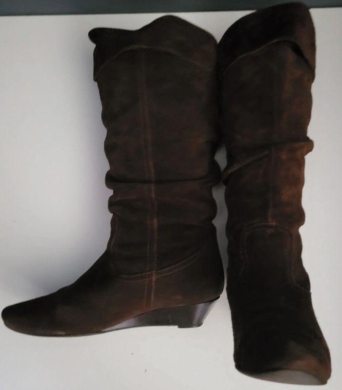 Paire de bottes en velours taille 35 en bon etat - photo numéro 6