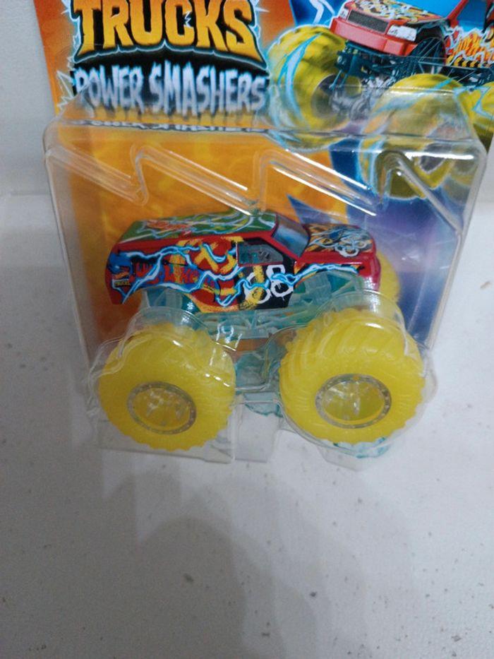 Monster truck hot Wheels power smashers neuf, 1/64, " Démo Derby " - photo numéro 2